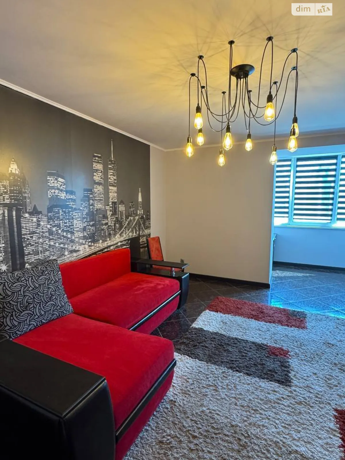 Сдается в аренду 1-комнатная квартира 55 кв. м в, цена: 350 $ - фото 1