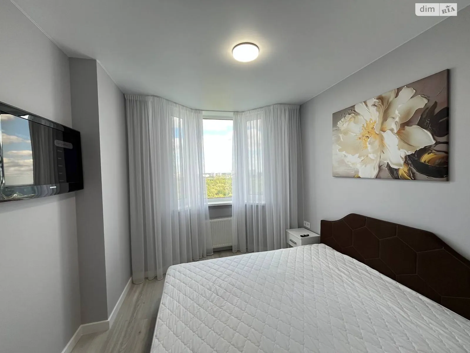 Продается 1-комнатная квартира 40 кв. м в Новоселках, ул. Пригородная, 22Б - фото 1