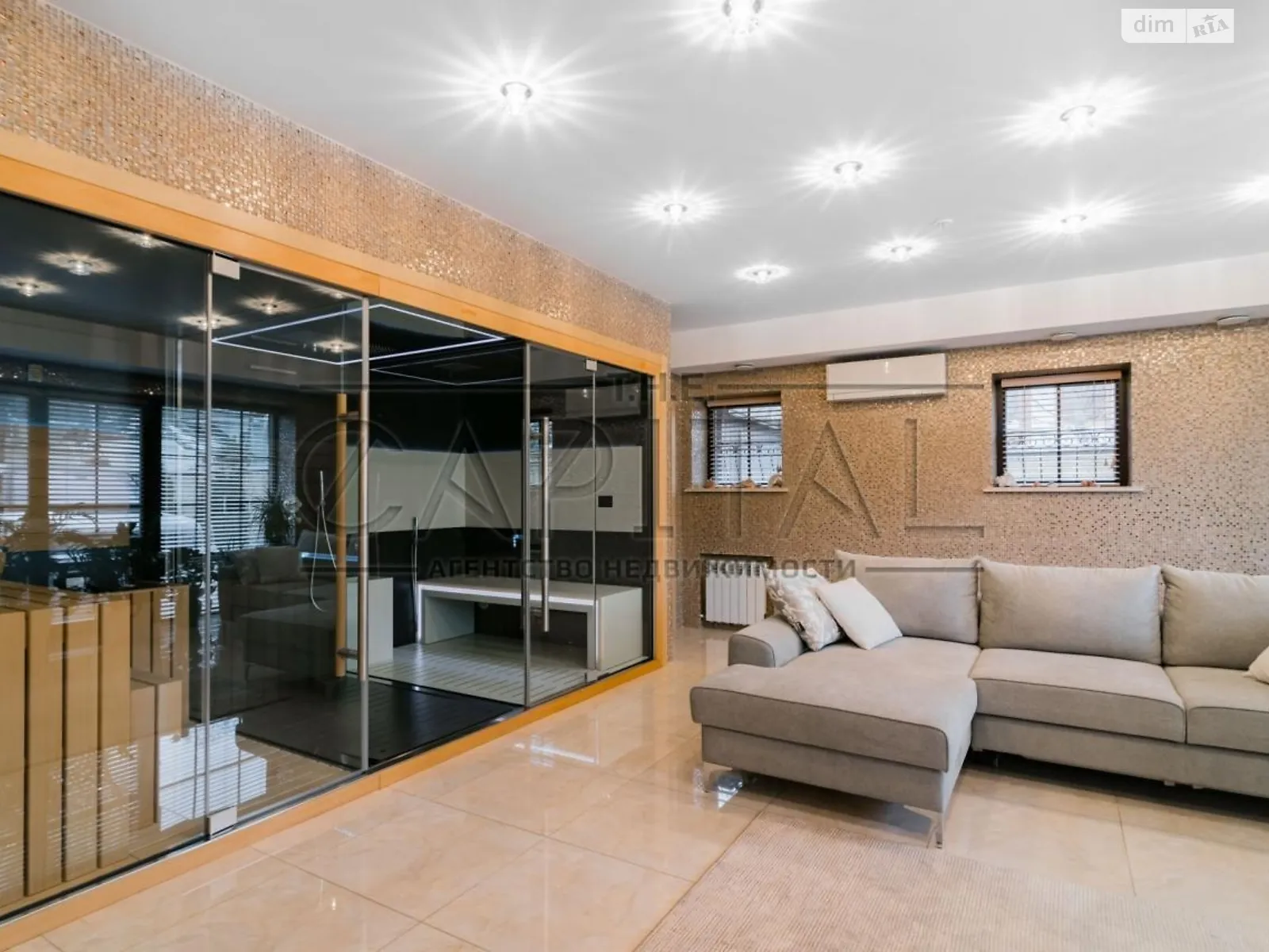 Продается дом на 2 этажа 382 кв. м с садом, цена: 1600000 $ - фото 1