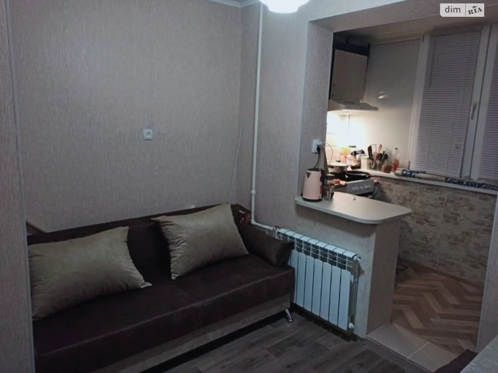 Продается 1-комнатная квартира 35 кв. м в Черкассах, ул. Тараскова - фото 1