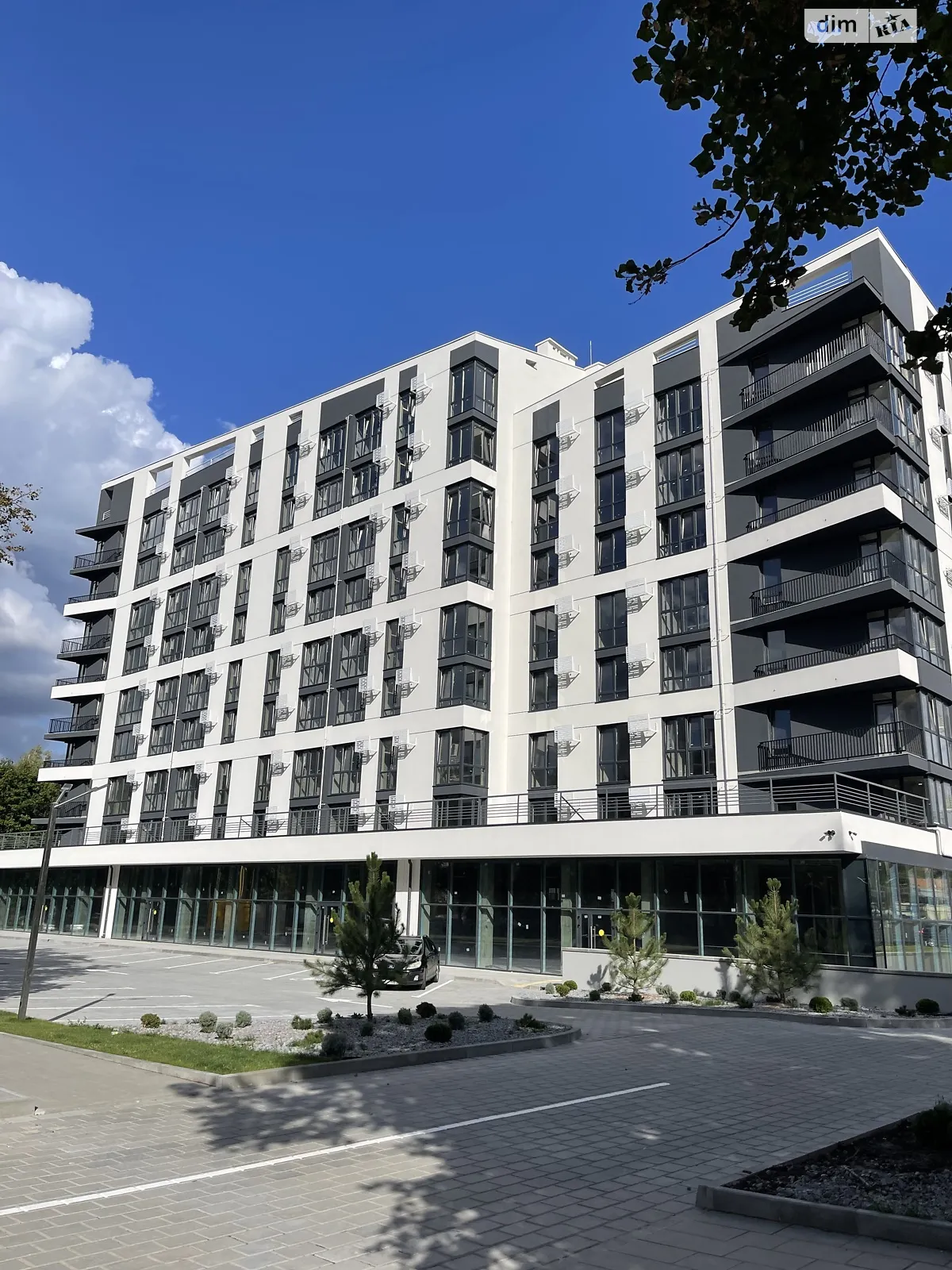 Продается 2-комнатная квартира 67.3 кв. м в Ровно, ул. Галицкого Данилы, 25Г - фото 1
