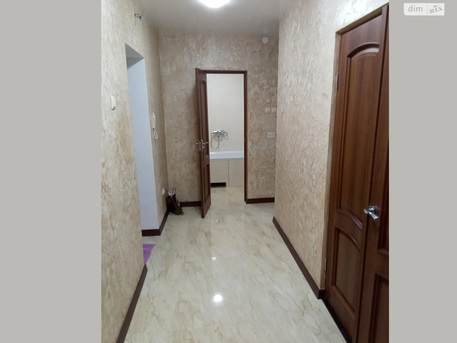 Продается 2-комнатная квартира 52.1 кв. м в Трускавце, ул. Стебницкая, 72 - фото 1