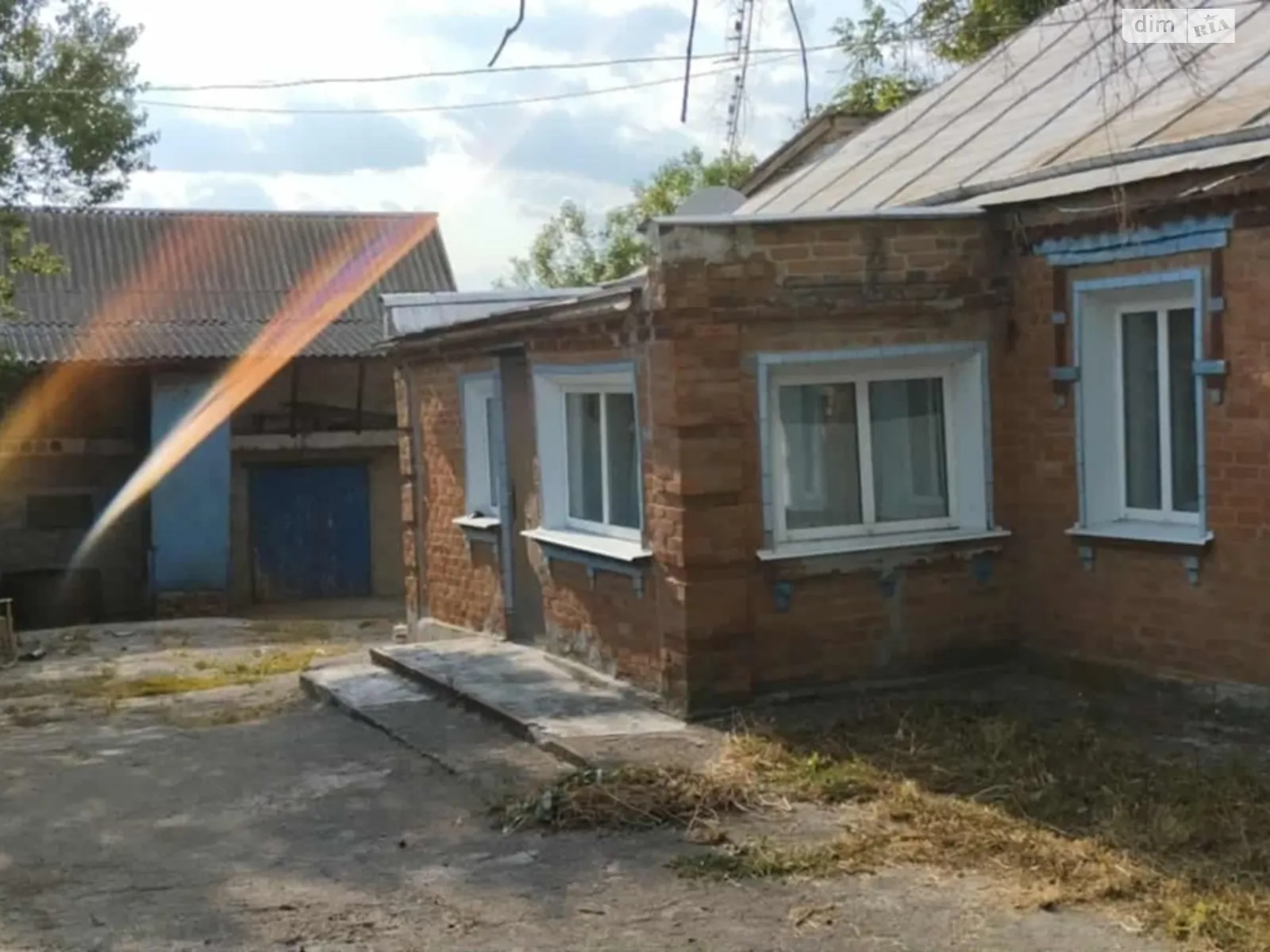 Продается одноэтажный дом 55 кв. м с участком, цена: 20000 $ - фото 1