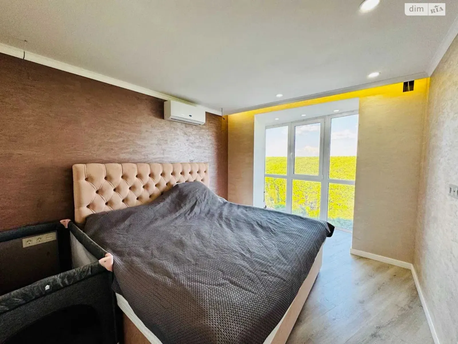 Продается 4-комнатная квартира 100 кв. м в Харькове, просп. Победы, 78А - фото 1