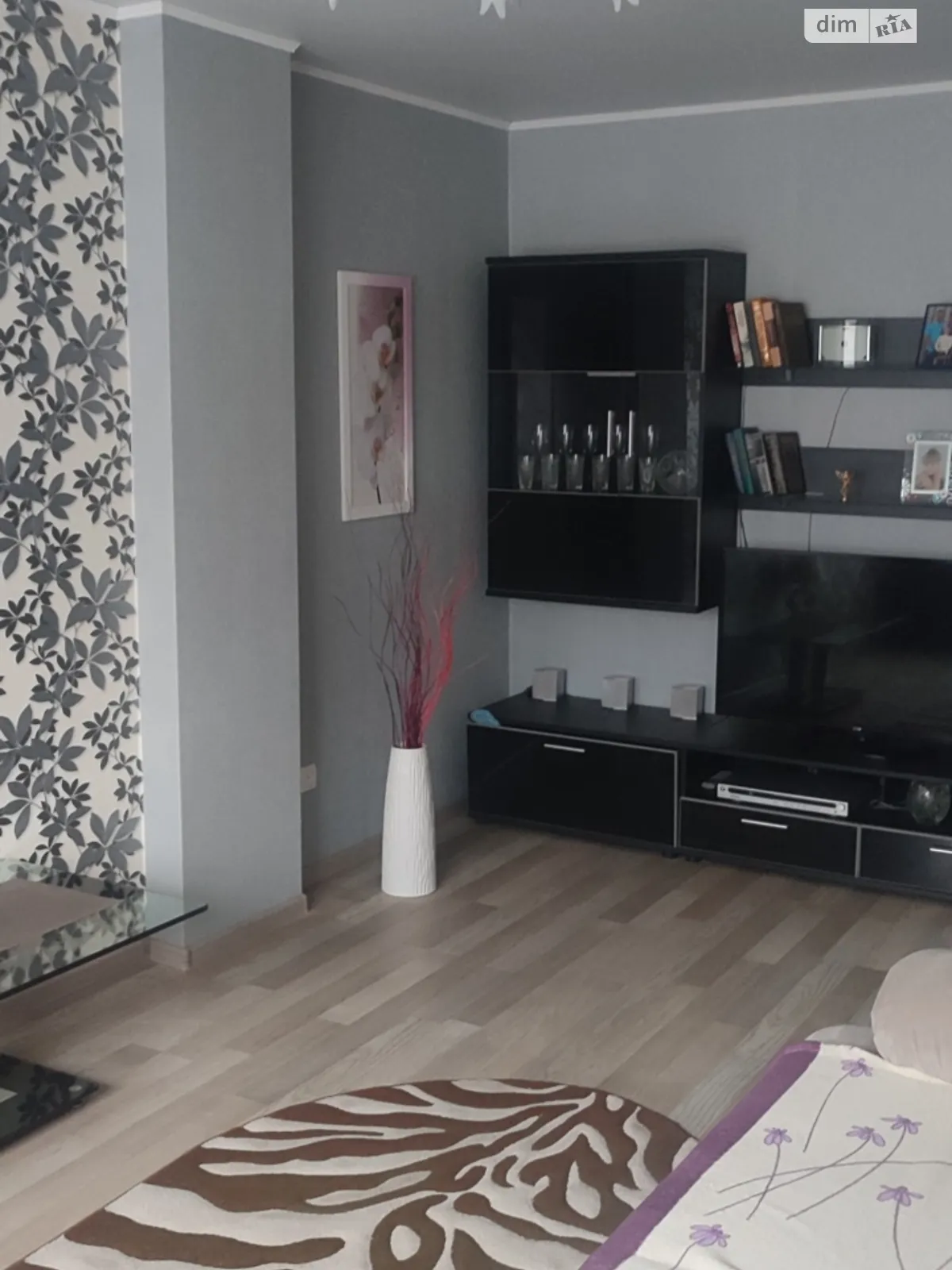 Продается 3-комнатная квартира 58.9 кв. м в Кривом Роге, ул. Космонавтов - фото 1