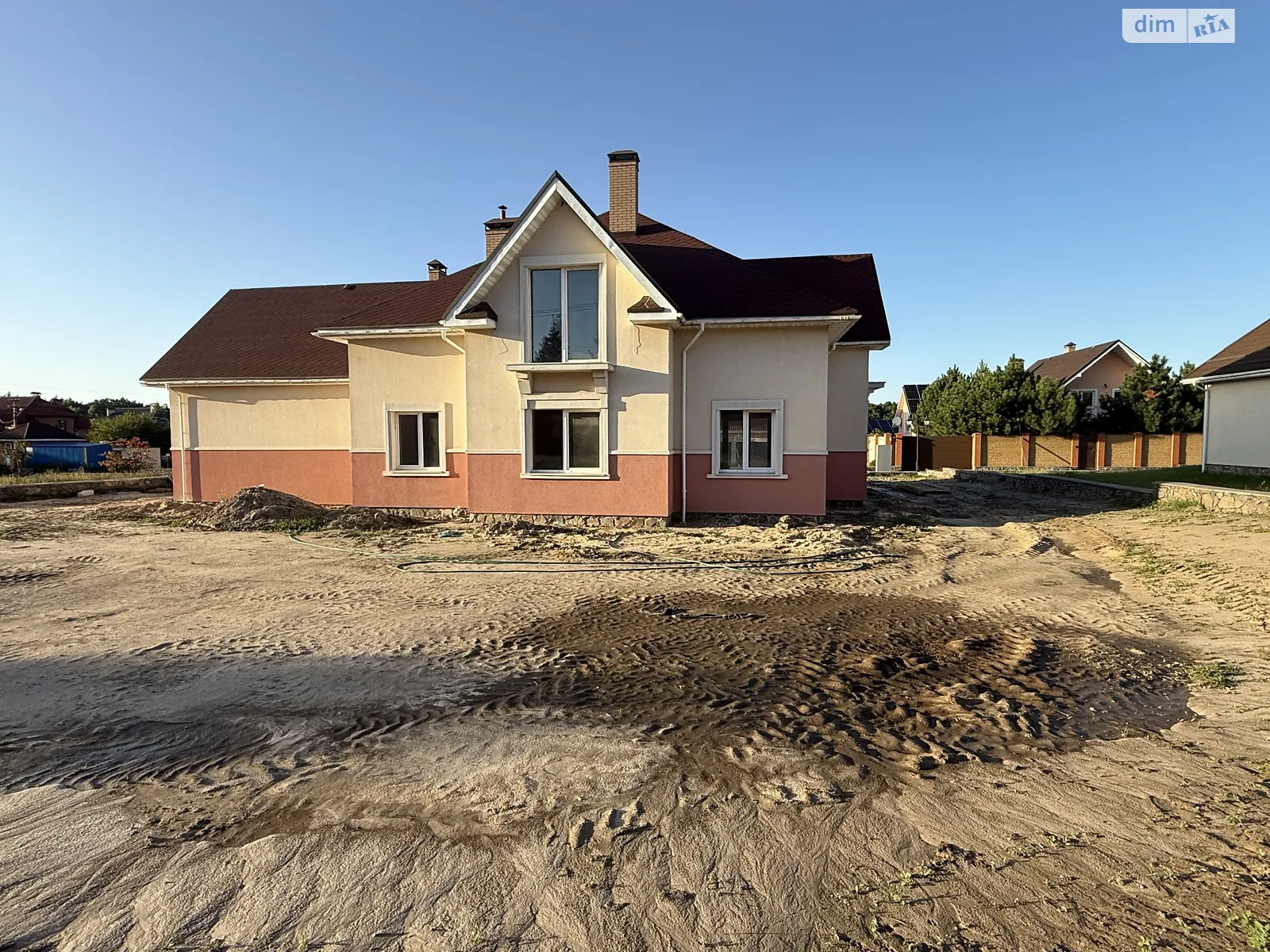 Продається будинок 2 поверховий 360 кв. м з верандою, цена: 430000 $ - фото 1