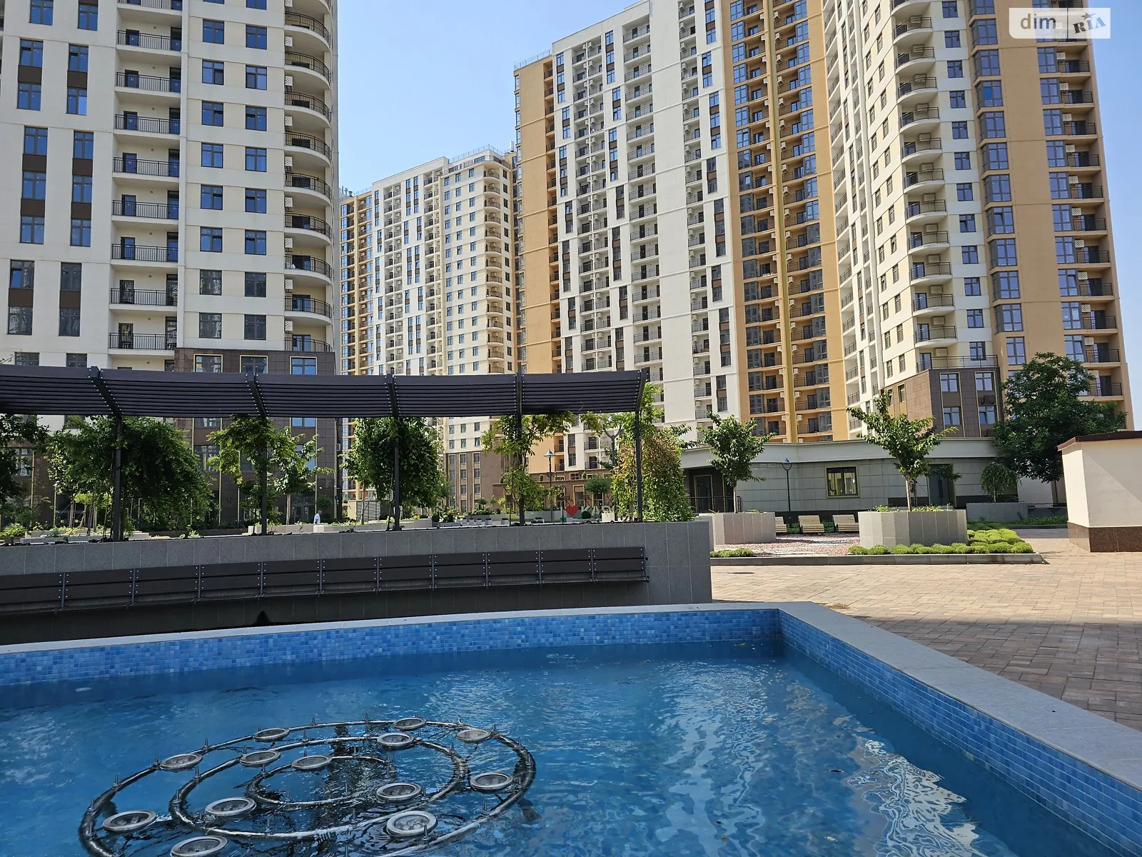 Продается 2-комнатная квартира 68 кв. м в Одессе, ул. Краснова - фото 1