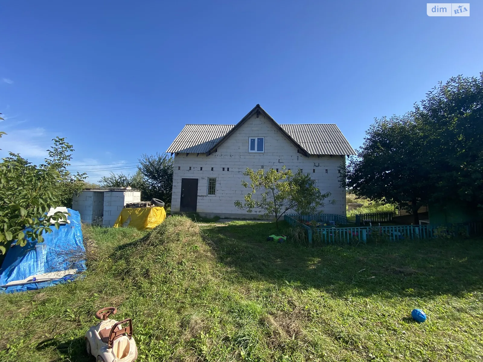 Продается дом на 2 этажа 90 кв. м с верандой, цена: 89000 $ - фото 1