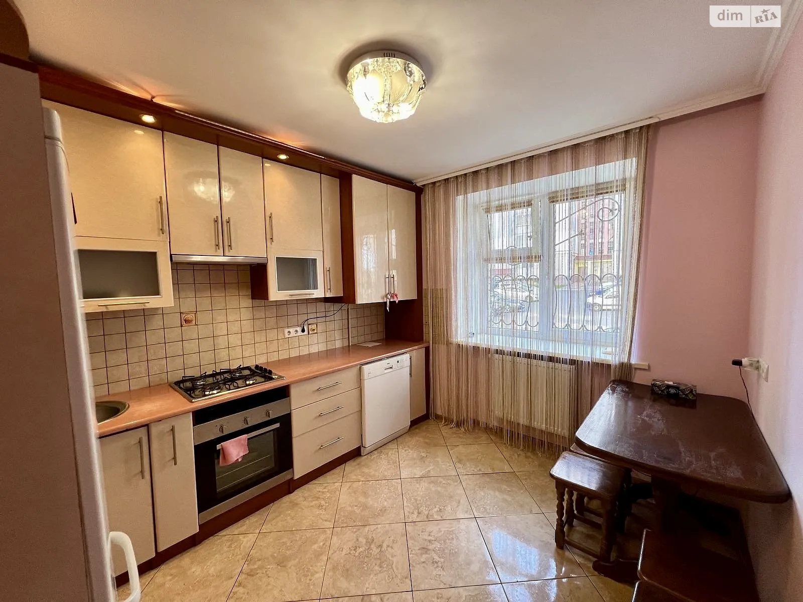 1-комнатная квартира 45 кв. м в Тернополе, ул. Карпенко - фото 1
