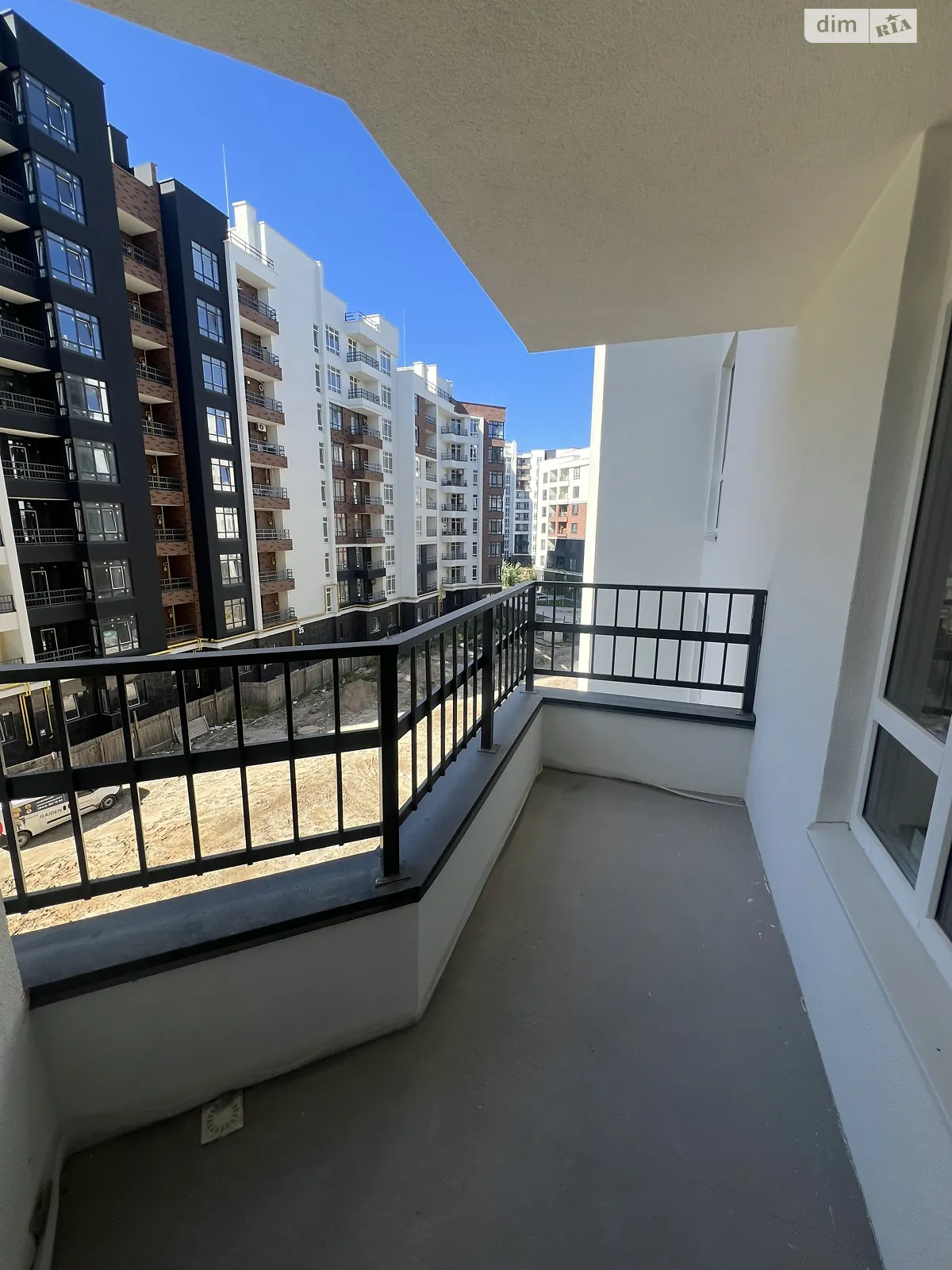 Продается 2-комнатная квартира 66 кв. м в Ирпене, ул. Ольги Кобылянской(Достоевского), 32 - фото 1