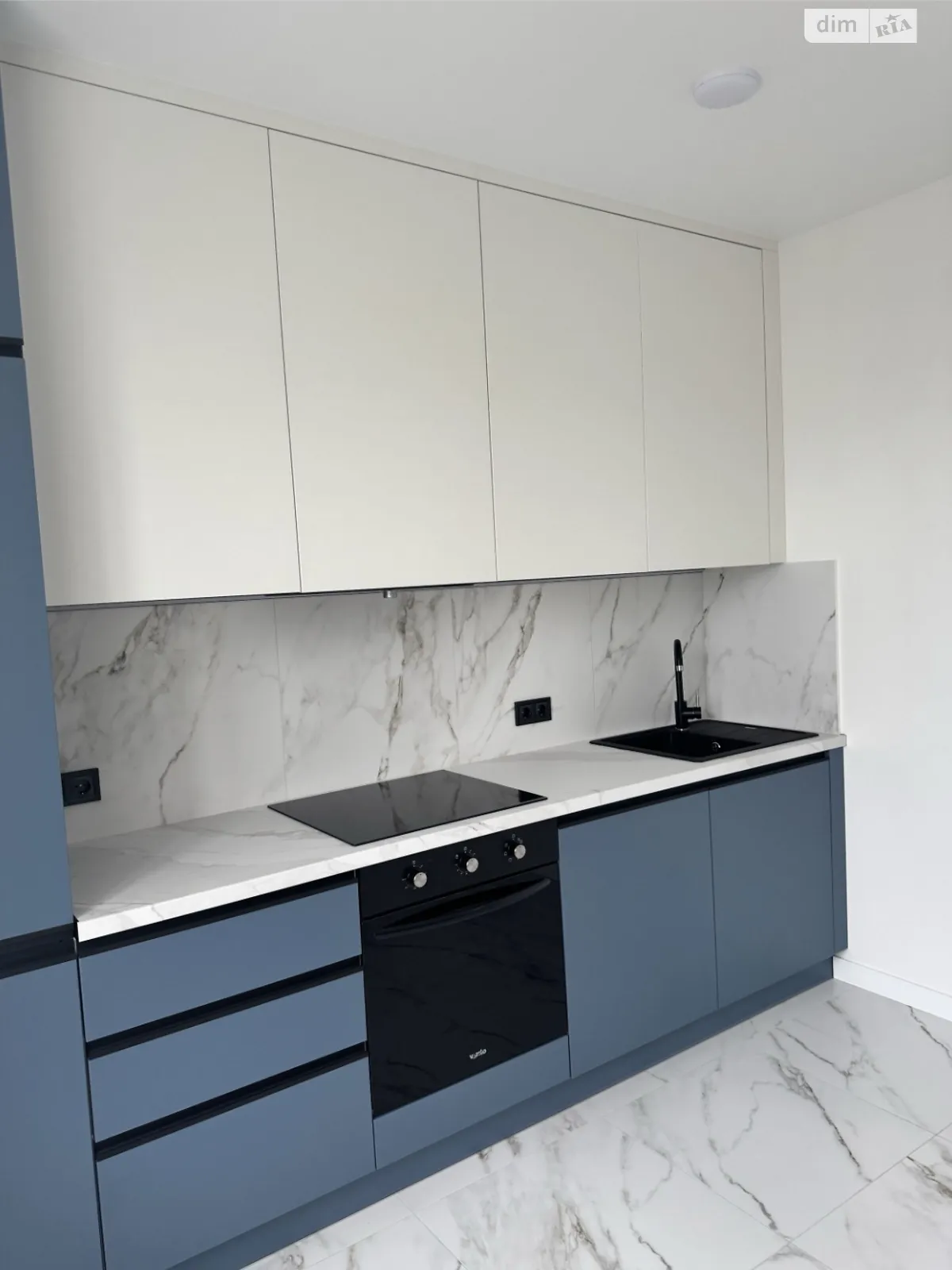 Продается 2-комнатная квартира 60 кв. м в Черкассах, ул. Байды-Вишневецкого, 68/2 - фото 1