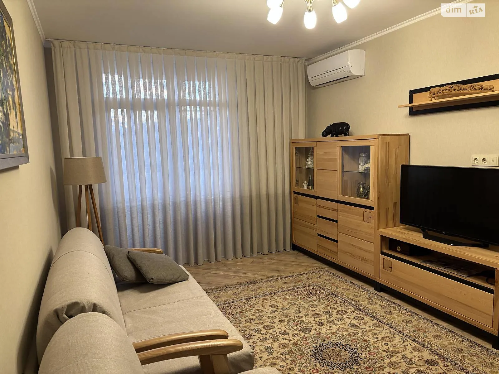 Продається 2-кімнатна квартира 71.8 кв. м у Трускавці, вул. Олекси Довбуша, 8Б - фото 1