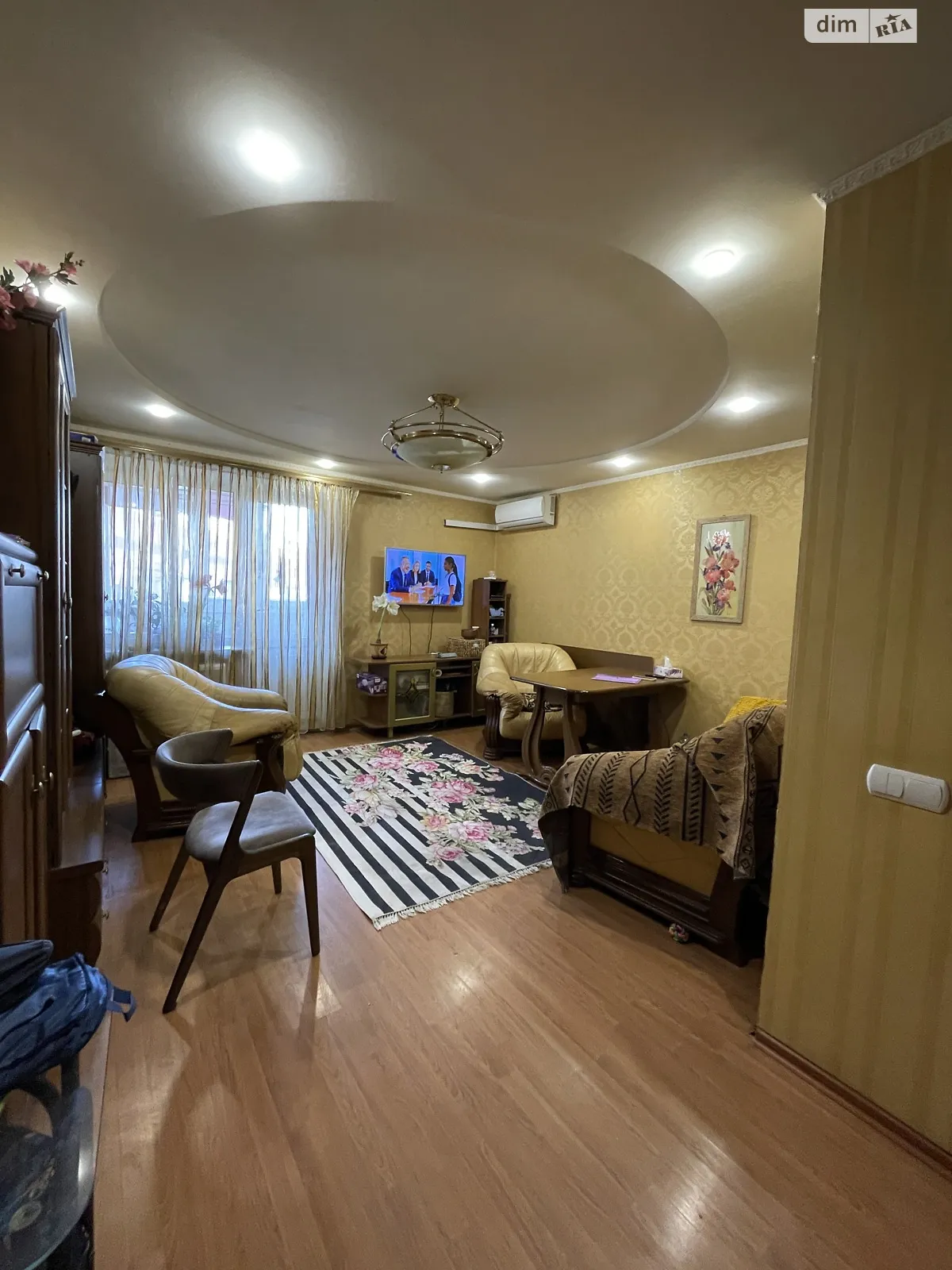 Продается 3-комнатная квартира 71.4 кв. м в Полтаве, ул. Небесной Сотни - фото 1