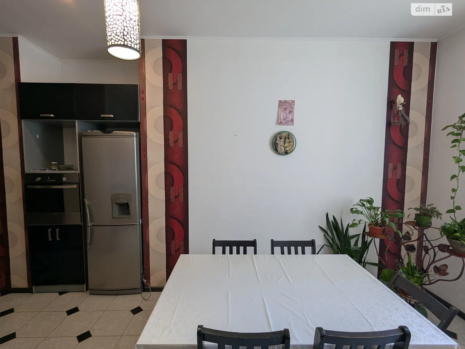 Здається в оренду 3-кімнатна квартира 100 кв. м у Івано-Франківську, вул. Берегова, 22А - фото 1