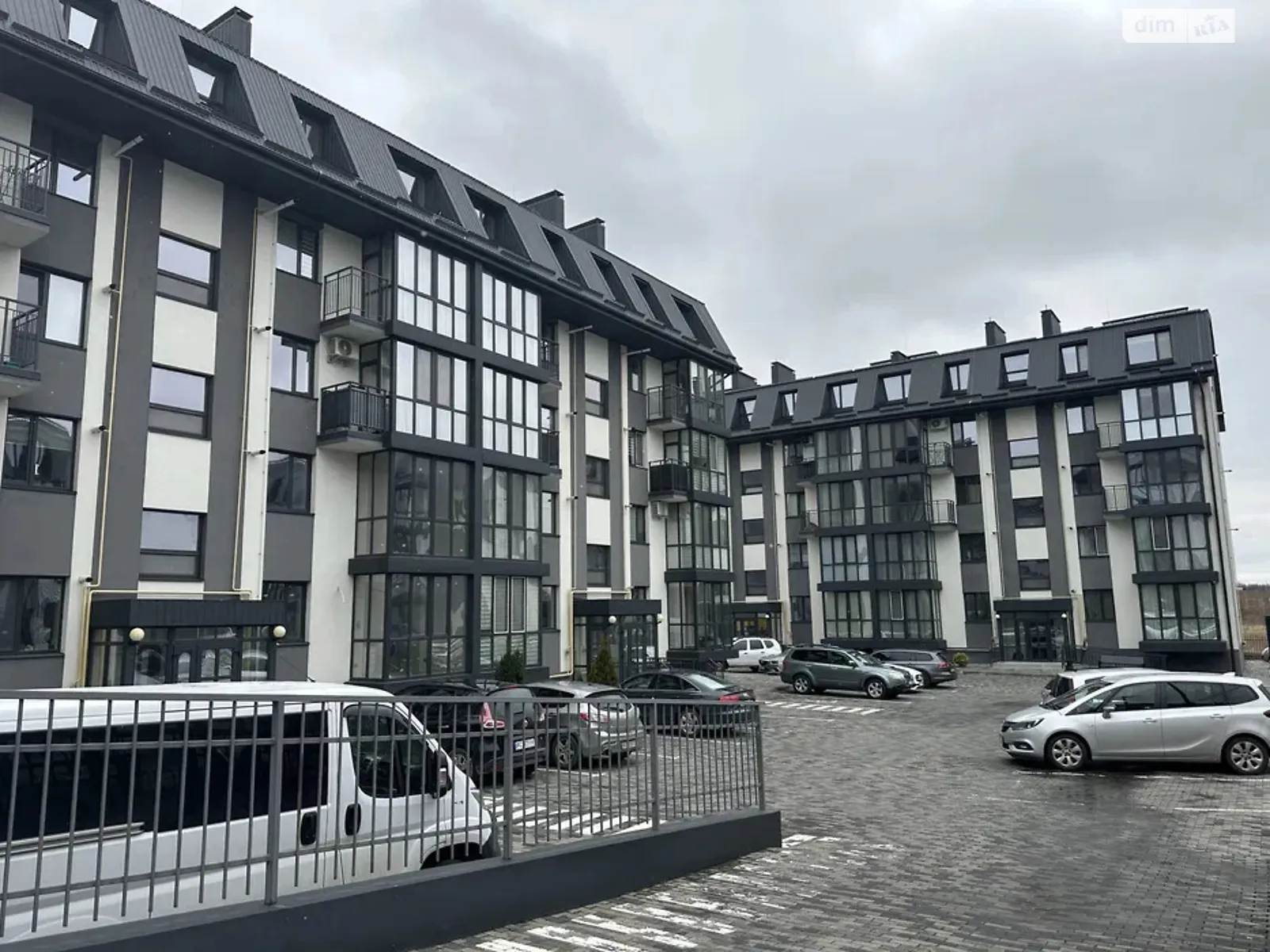 Продается 3-комнатная квартира 77.7 кв. м в Тарасово, ул. Леси Украинки, 8 - фото 1