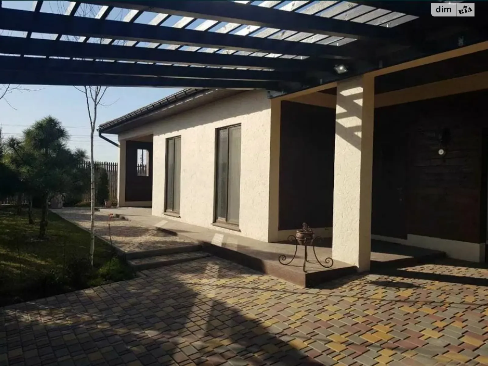Продается одноэтажный дом 170 кв. м с подвалом, цена: 190000 $ - фото 1