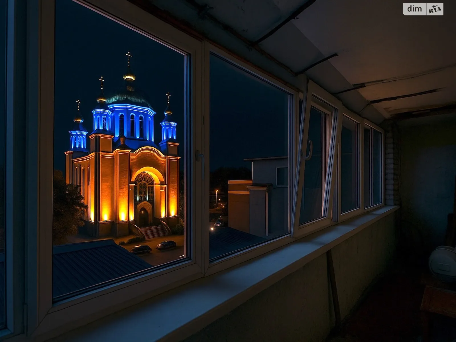 Продается 3-комнатная квартира 69.8 кв. м в Ровно, ул. Княгини Ольги, 1 - фото 1