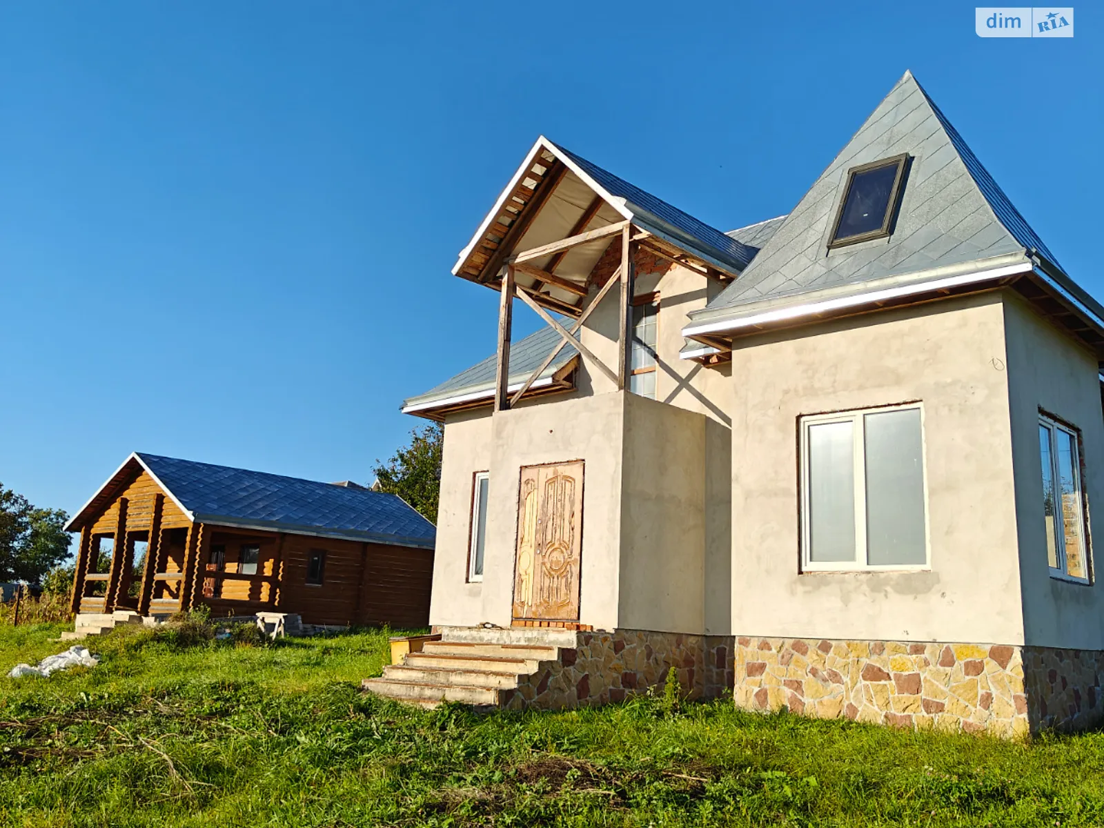 Продается дом на 2 этажа 110 кв. м с участком, цена: 33000 $ - фото 1