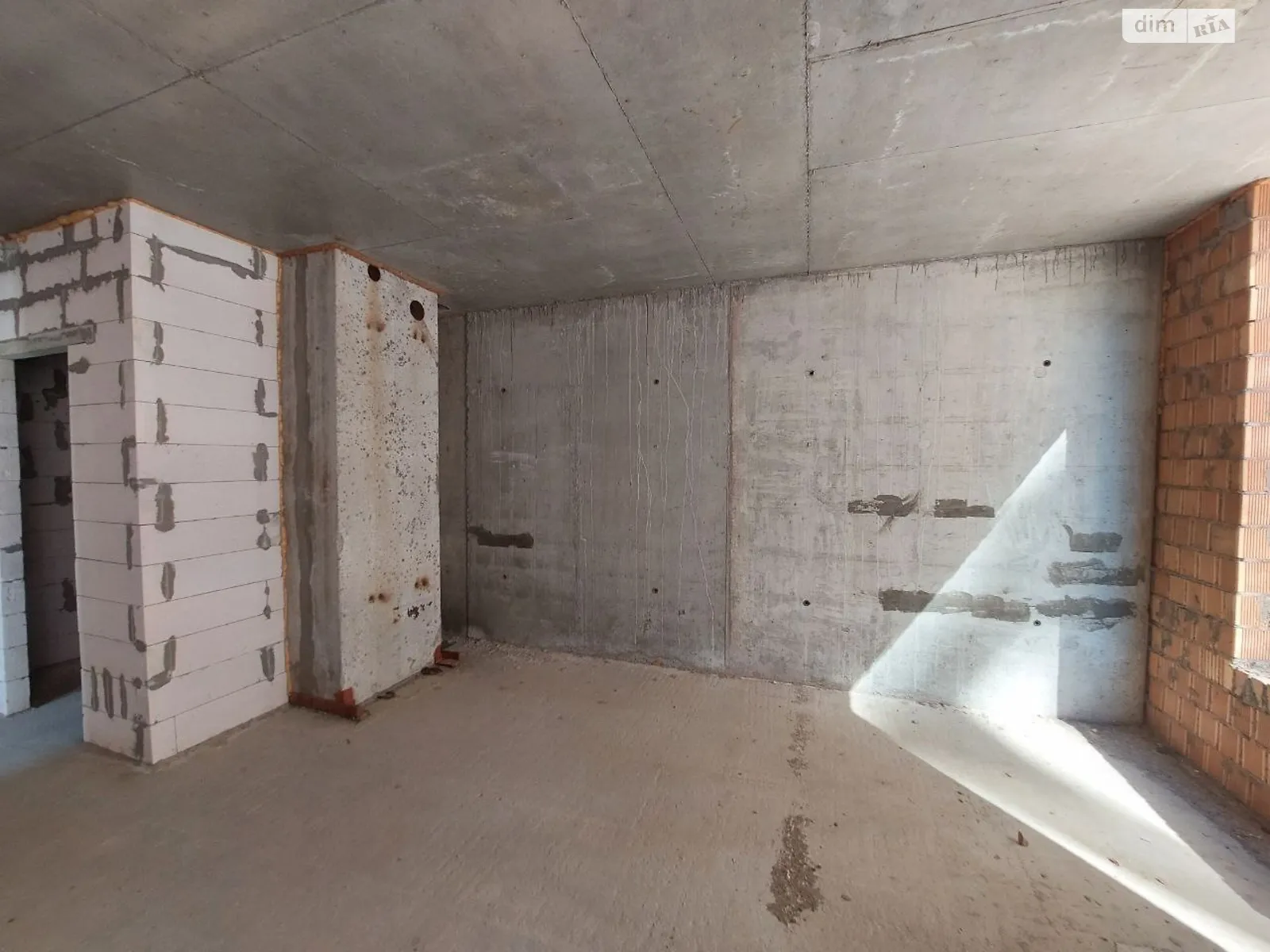 Продается 1-комнатная квартира 53.4 кв. м в Одессе, ул. Ивана Франко, 40 корпус 2 - фото 1