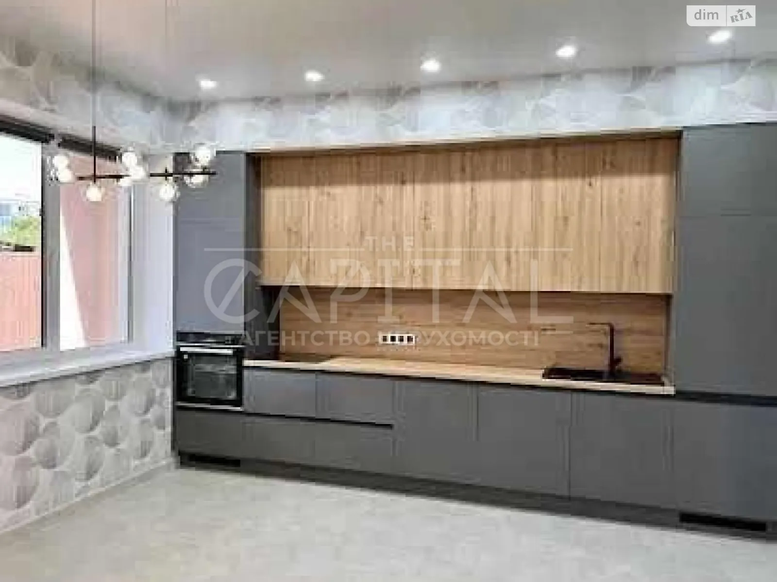 Сдается в аренду дом на 2 этажа 133 кв. м с верандой, цена: 1400 $ - фото 1