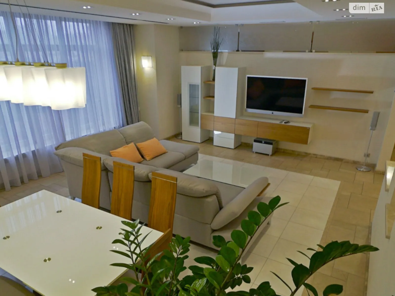Сдается в аренду 5-комнатная квартира 183 кв. м в Киеве, цена: 2800 $ - фото 1