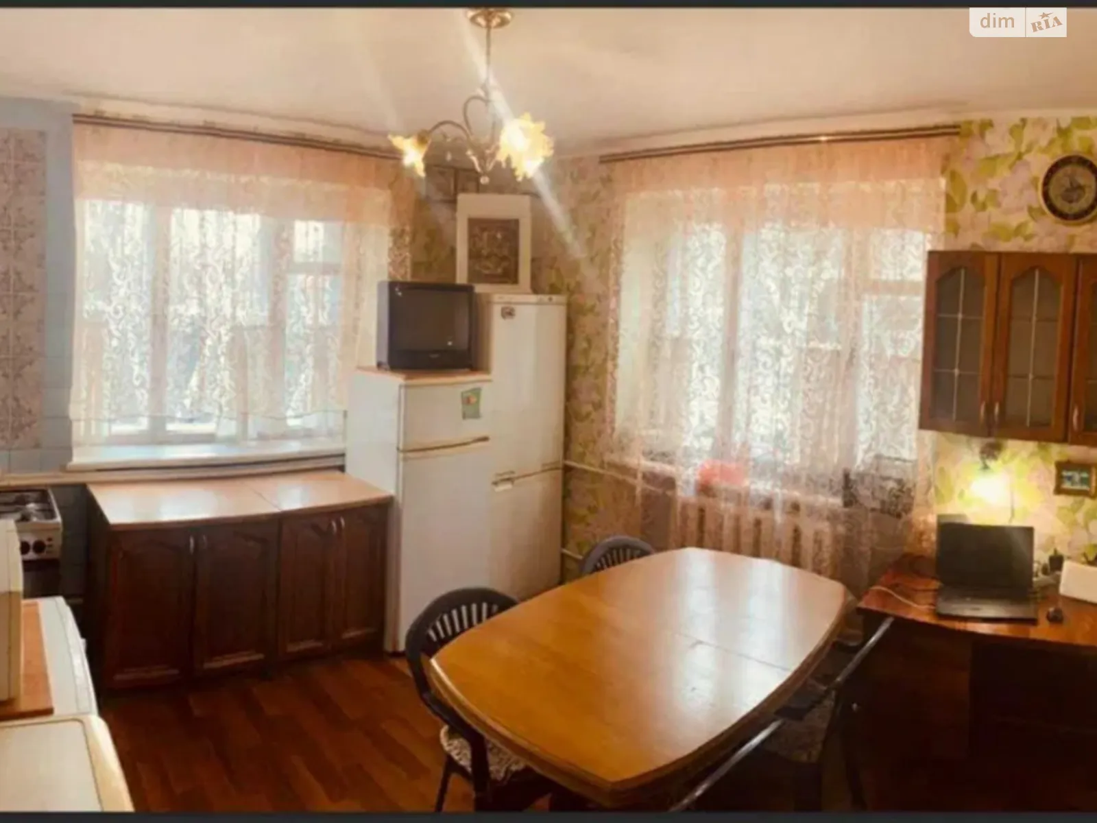 Продается дом на 2 этажа 211.8 кв. м с мебелью, цена: 120000 $ - фото 1