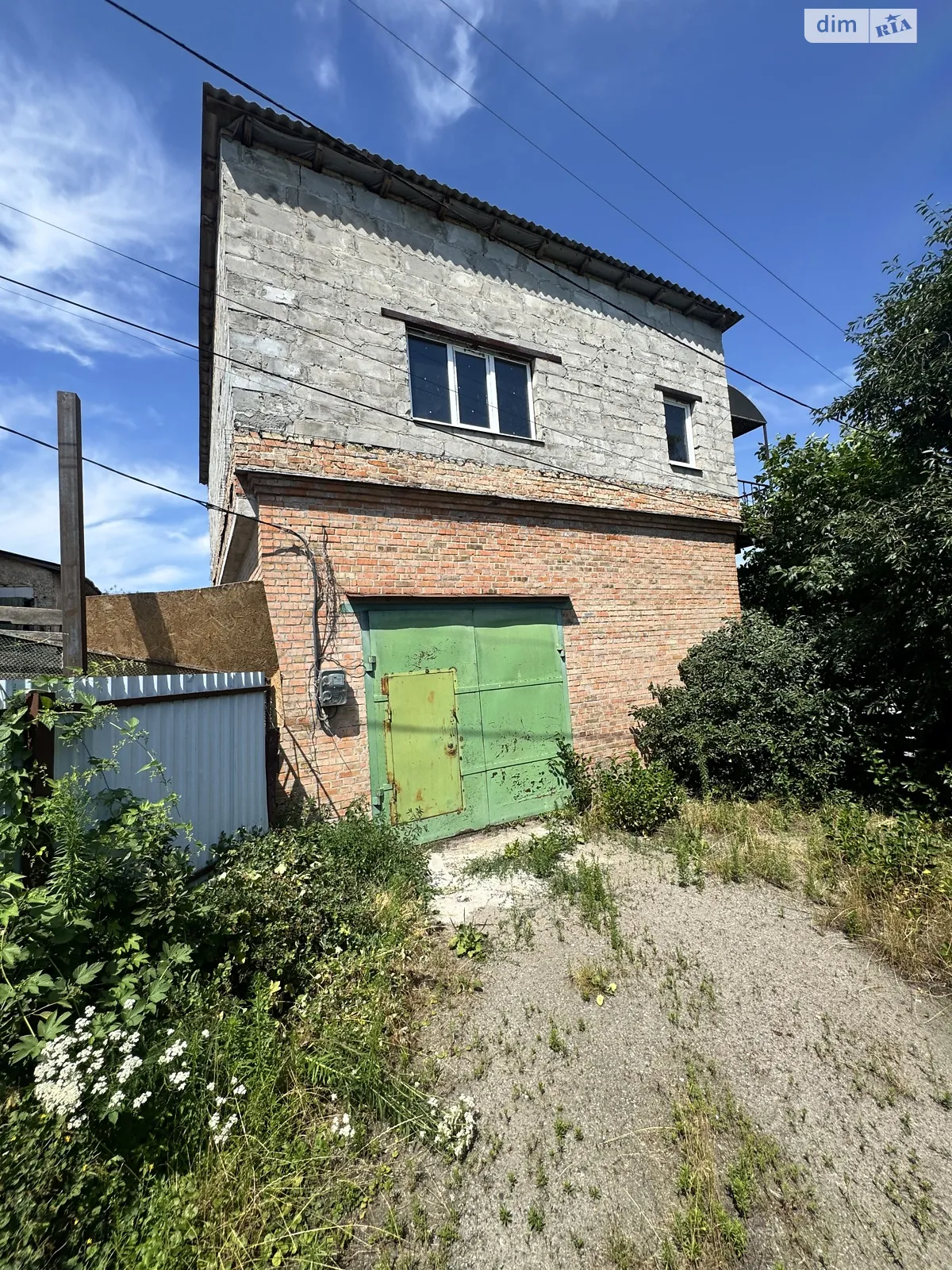Продается отдельно стоящий гараж под грузовик / автобус на 123 кв. м, цена: 22500 $ - фото 1