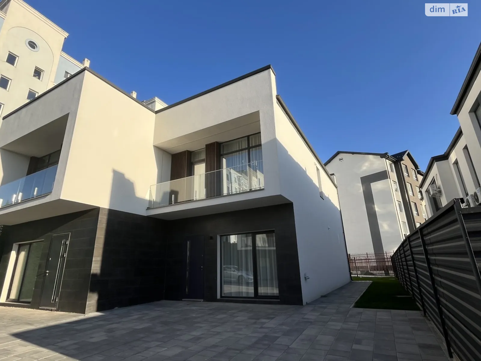 ул. Макаровская, 37 Петропавловская Борщаговка, цена: 180000 $ - фото 1