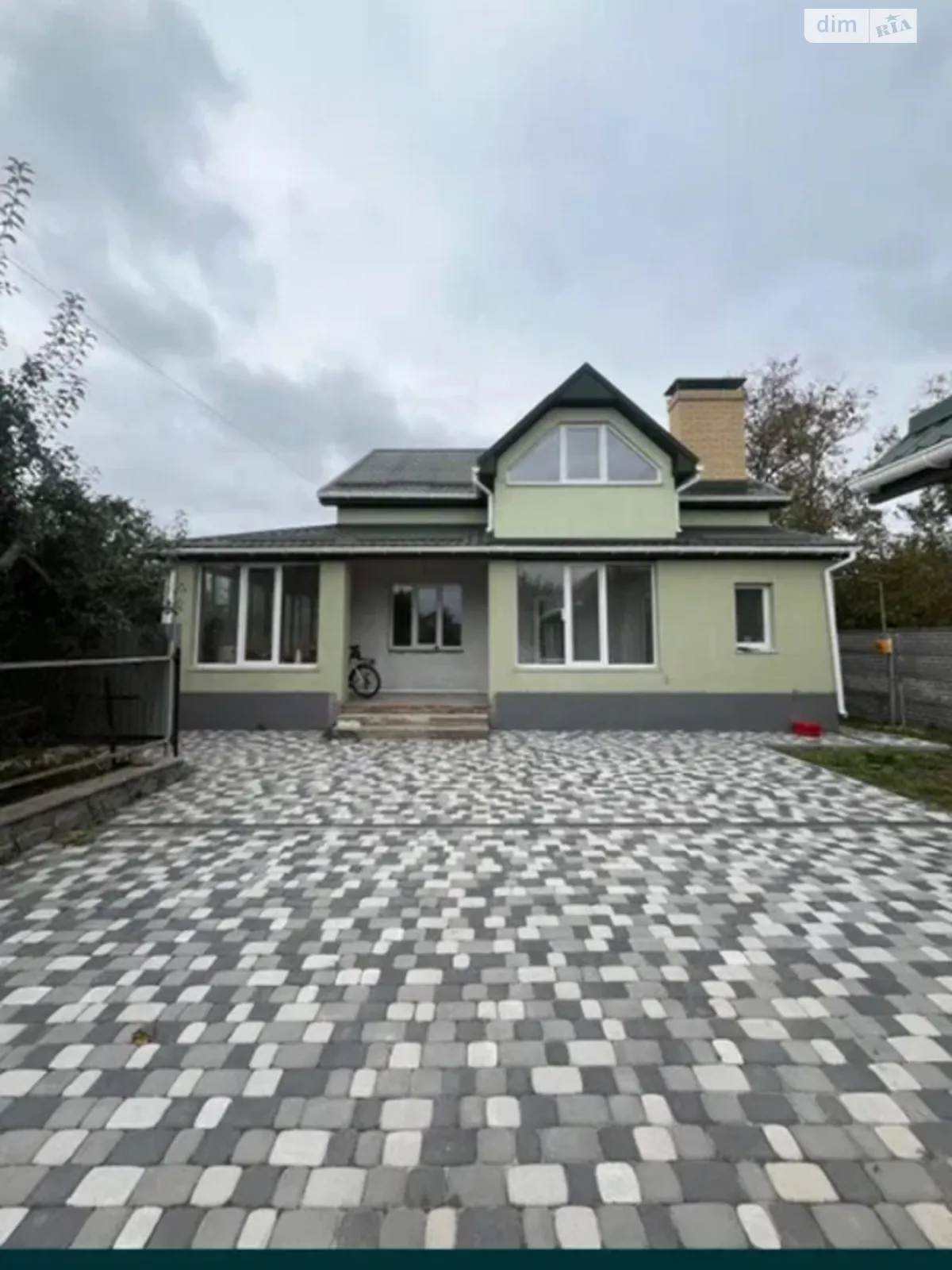 Продается дом на 2 этажа 170 кв. м с участком, цена: 165000 $ - фото 1