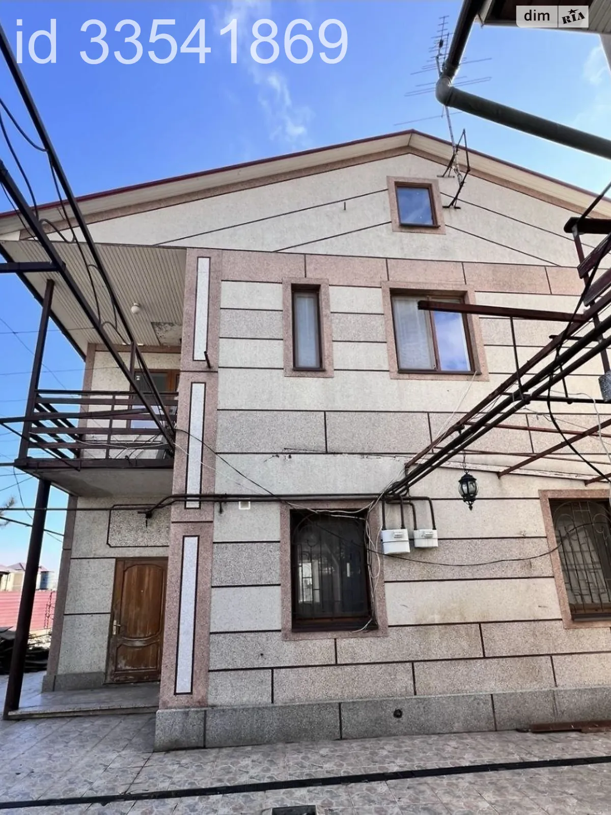 Продается дом на 2 этажа 174.8 кв. м с баней/сауной, цена: 275000 $ - фото 1