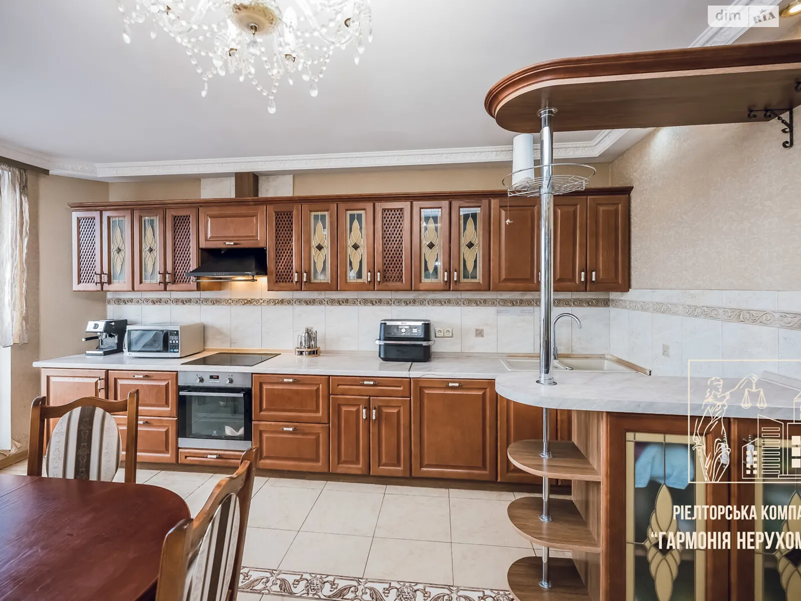 Продается 3-комнатная квартира 108.9 кв. м в Киеве, ул. Гетьмана Вадима, 1Б - фото 1