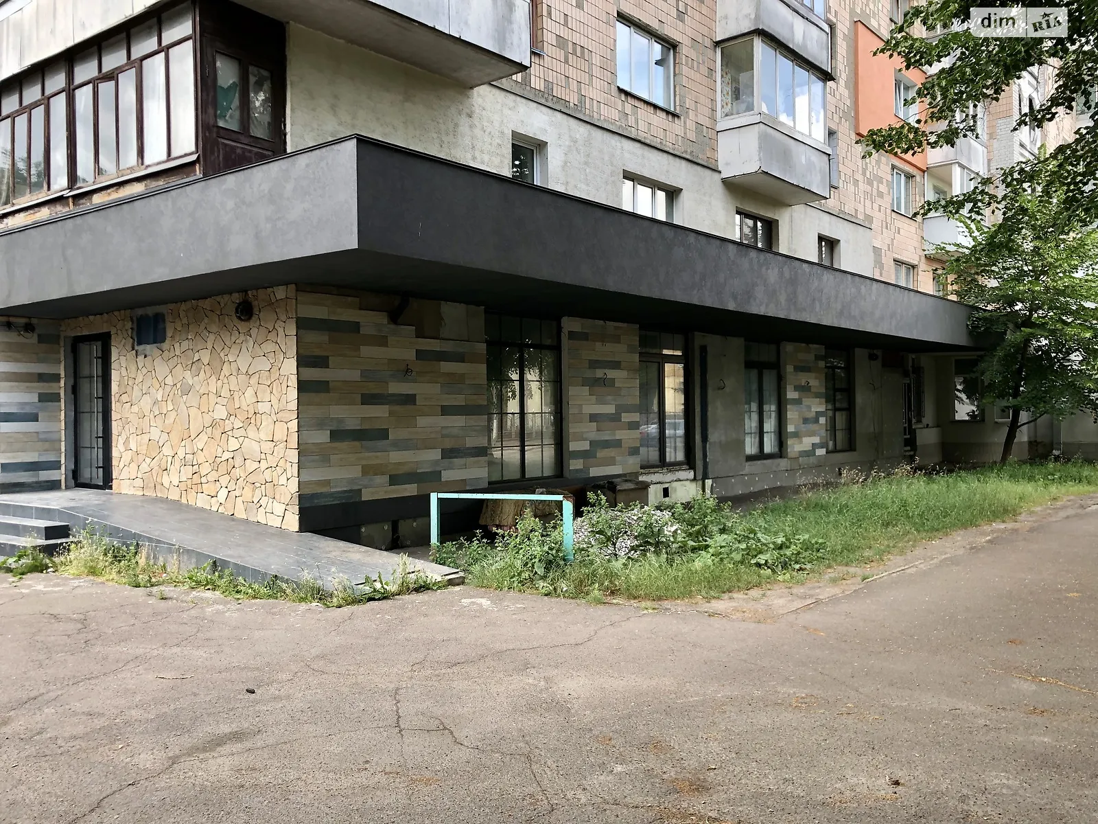 Сдается в аренду помещения свободного назначения 251.5 кв. м в 9-этажном здании, цена: 104800 грн - фото 1