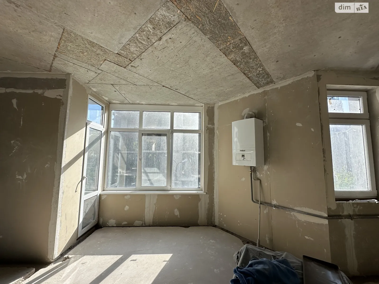 Продается 1-комнатная квартира 59 кв. м в Хмельницком, ул. Молодежная, 10 - фото 1
