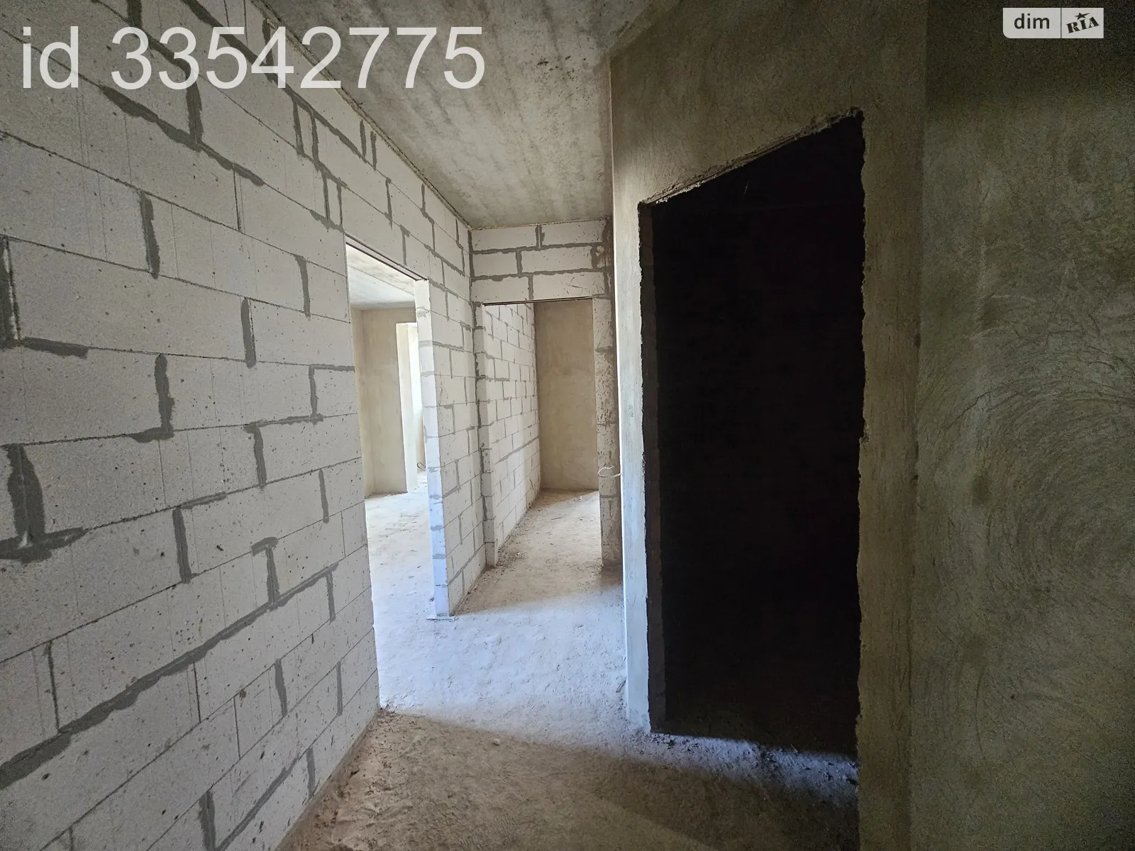 Продается 1-комнатная квартира 50 кв. м в Стрижавке, ул. Киевская - фото 1