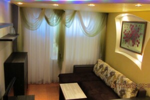 Сниму квартиру посуточно в Украине