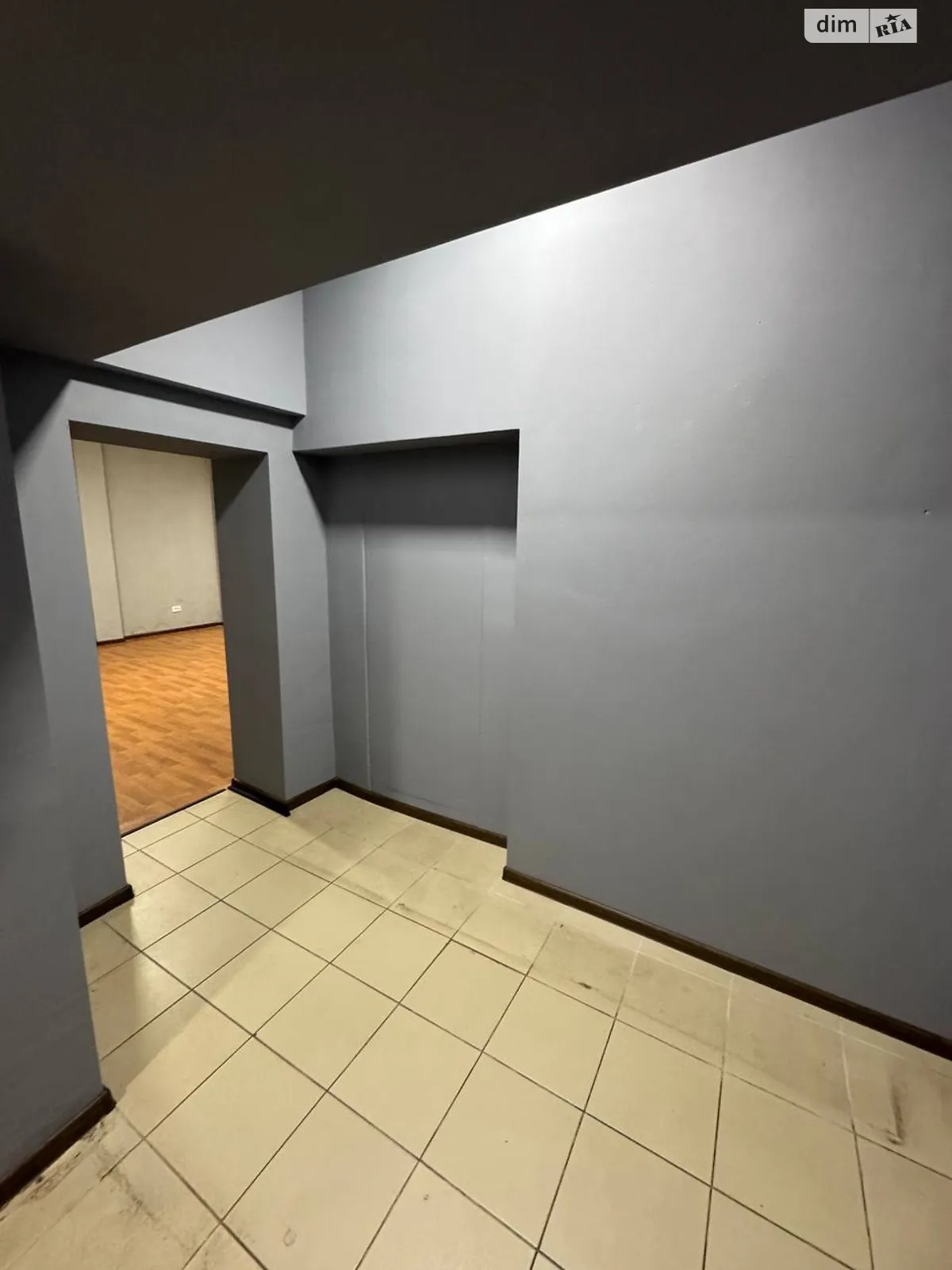 Здається в оренду приміщення вільного призначення 90 кв. м в 3-поверховій будівлі, цена: 15000 грн - фото 1