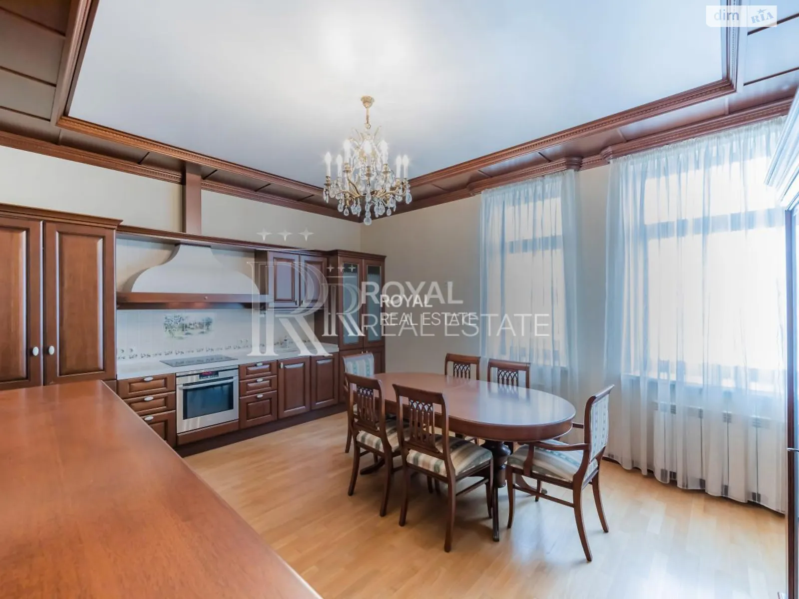 Продается 2-комнатная квартира 110 кв. м в Киеве, ул. Пирогова, 6А - фото 1