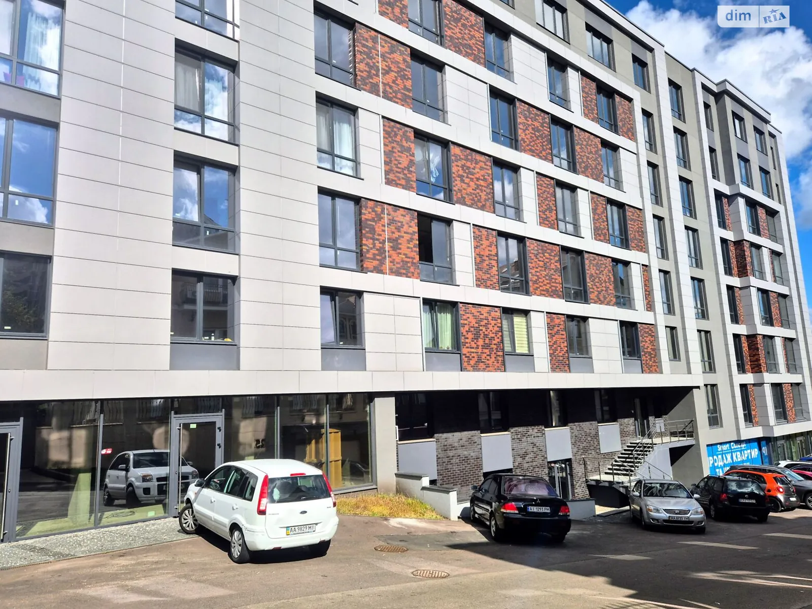 Продается 1-комнатная квартира 24.9 кв. м в Киеве, ул. Лукьяновская, 22 - фото 1