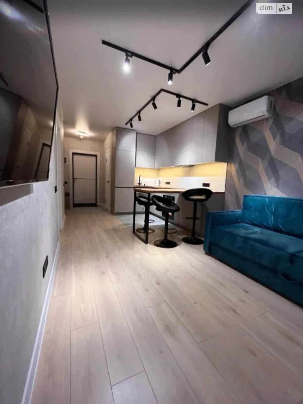 Продается 2-комнатная квартира 45 кв. м в Днепре, ул. Космическая, 5 - фото 1