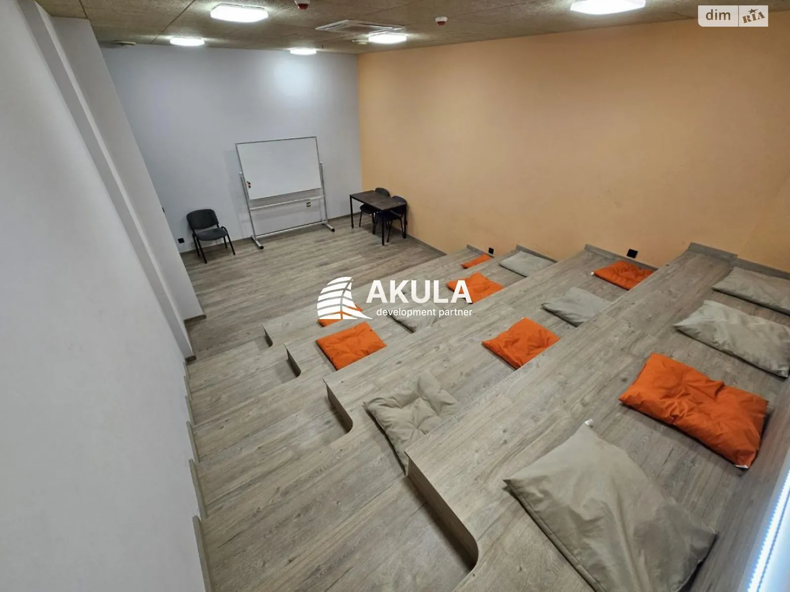 Сдается в аренду помещения свободного назначения 30 кв. м в 5-этажном здании, цена: 15000 грн - фото 1