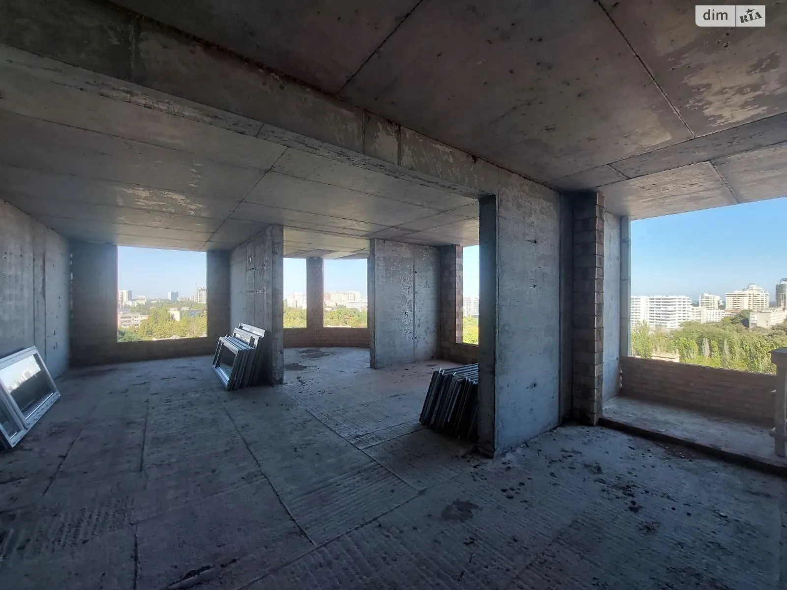 Продается 3-комнатная квартира 53.3 кв. м в Одессе, ул. Ивана Франко, 40 корпус 2 - фото 1