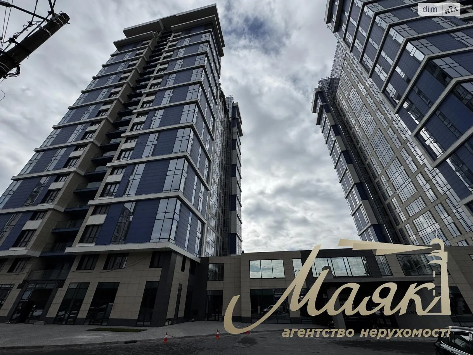 Продается 3-комнатная квартира 106 кв. м в Киеве, ул. Зверинецкая, 70А - фото 1