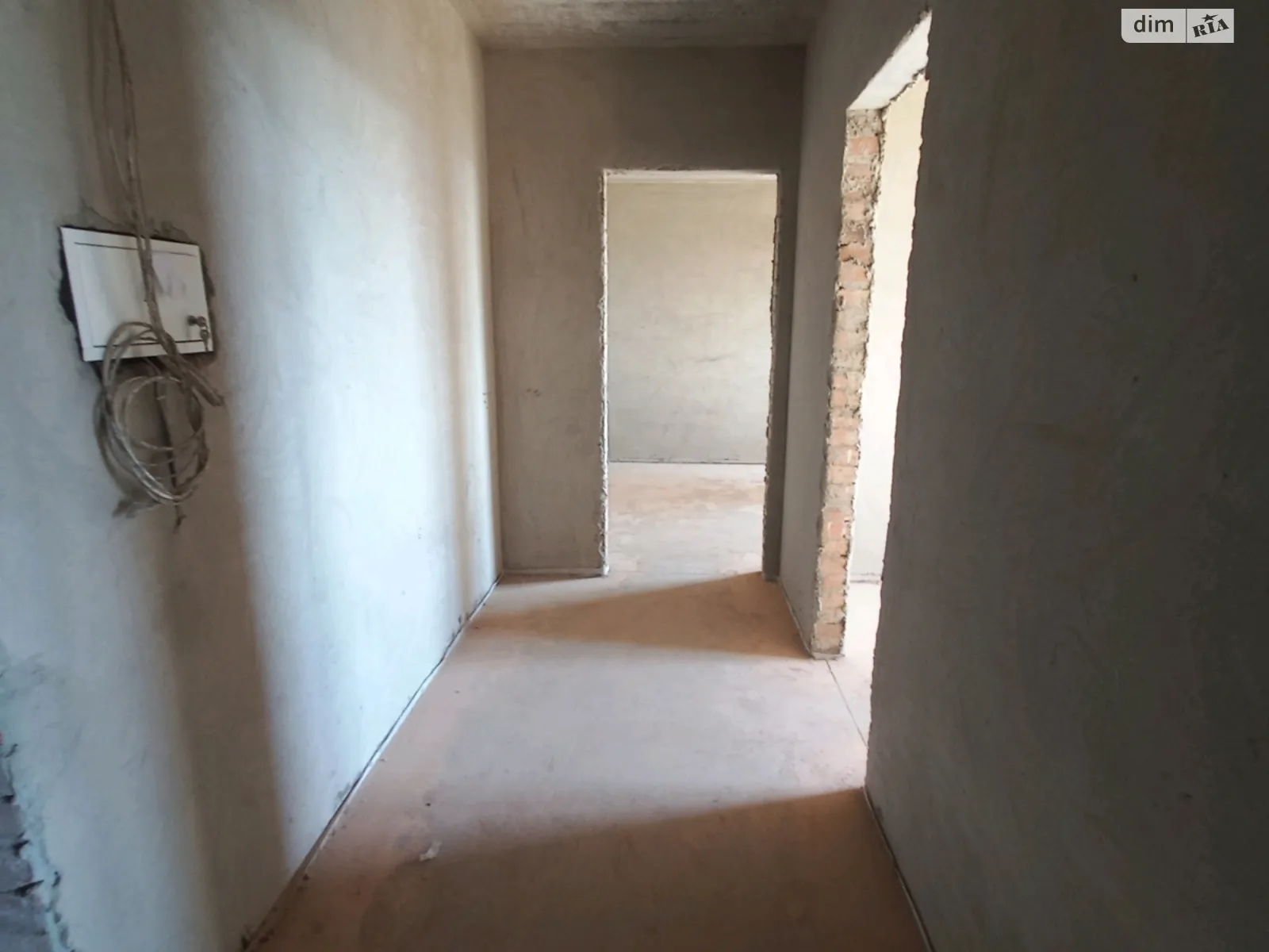 Продается 2-комнатная квартира 54 кв. м в Буче, ул. Степана Рудницкого, 8 - фото 1