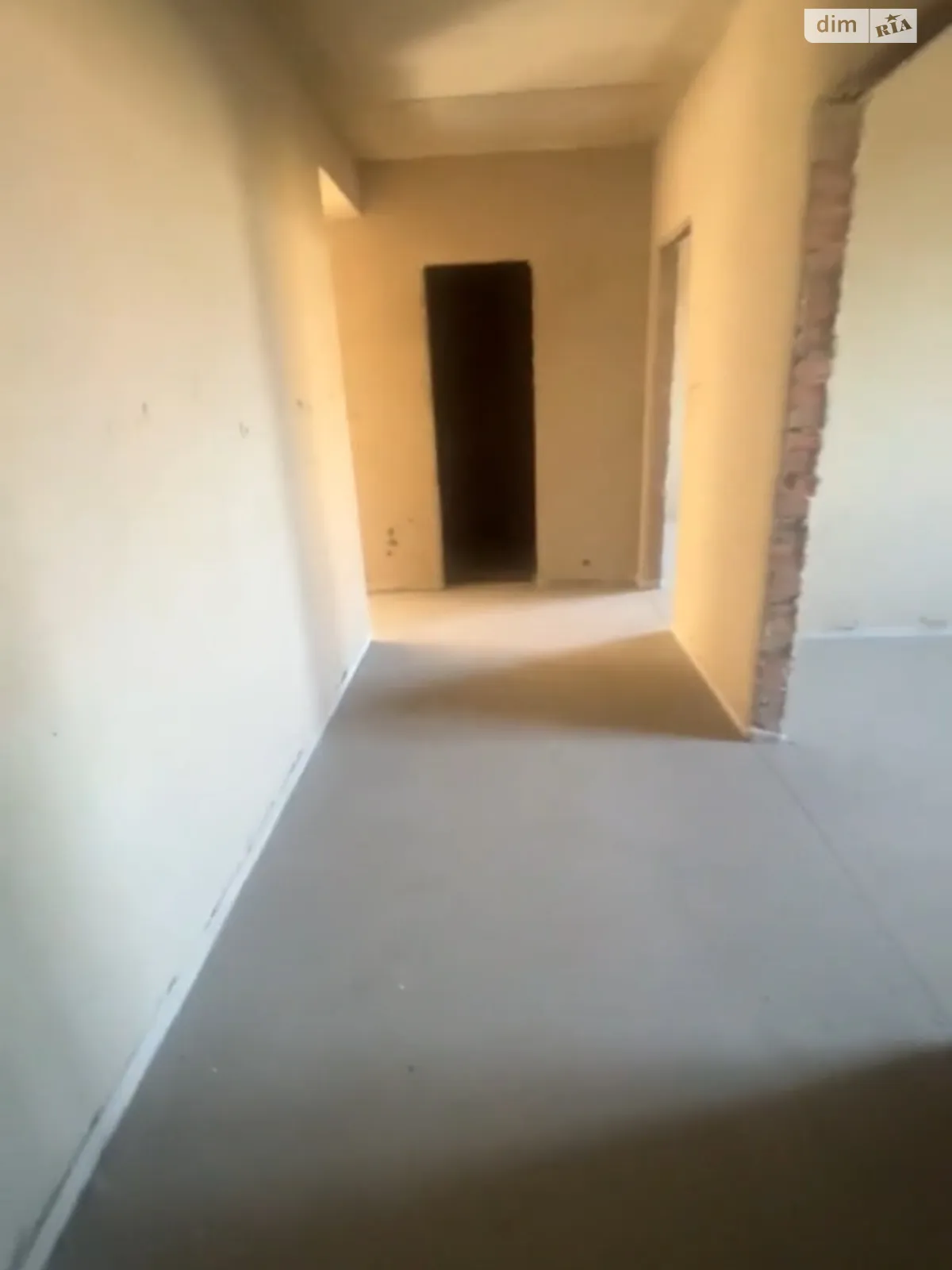 Продается 3-комнатная квартира 77 кв. м в Буче, ул. Ивана Кожедуба - фото 1