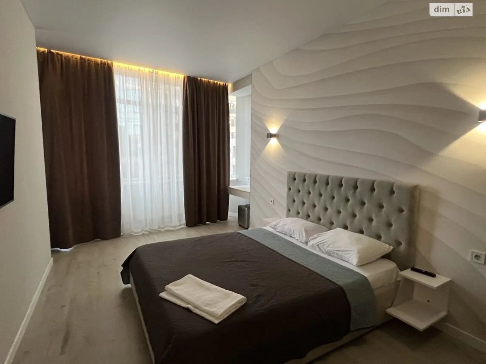 Сдается в аренду 2-комнатная квартира 75 кв. м в Одессе, плато Аркадийское(Гагаринское), 5/2 - фото 1