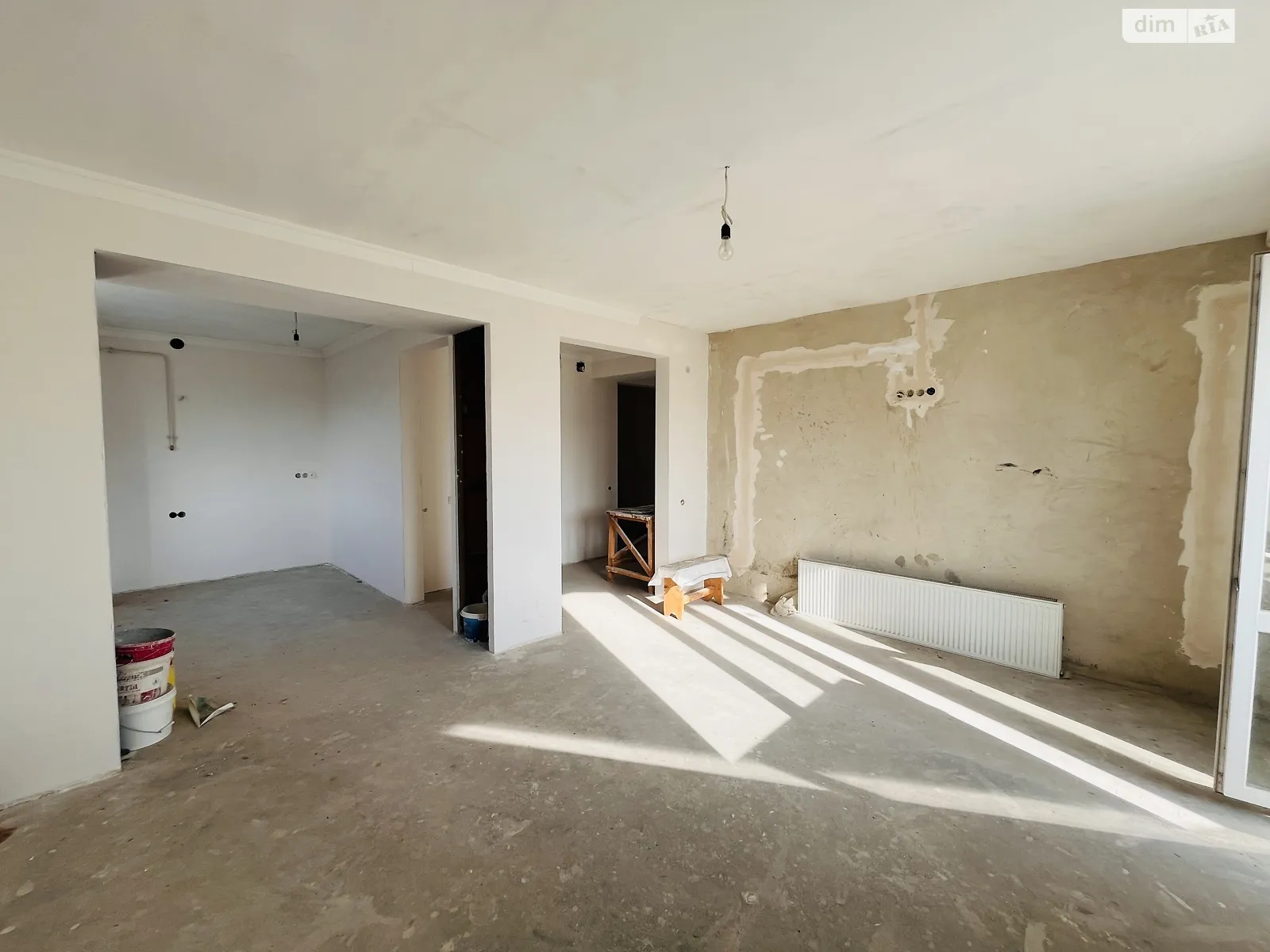 Продается 2-комнатная квартира 89 кв. м в Черновцах - фото 1