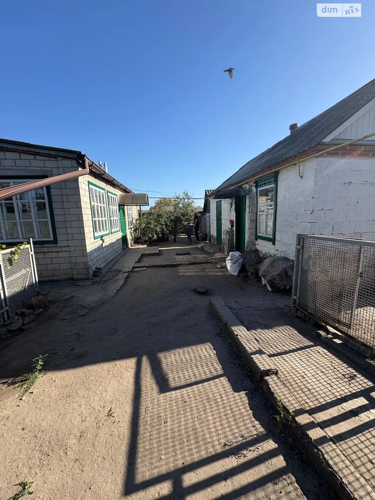 Продается одноэтажный дом 62.8 кв. м с участком, цена: 27000 $ - фото 1