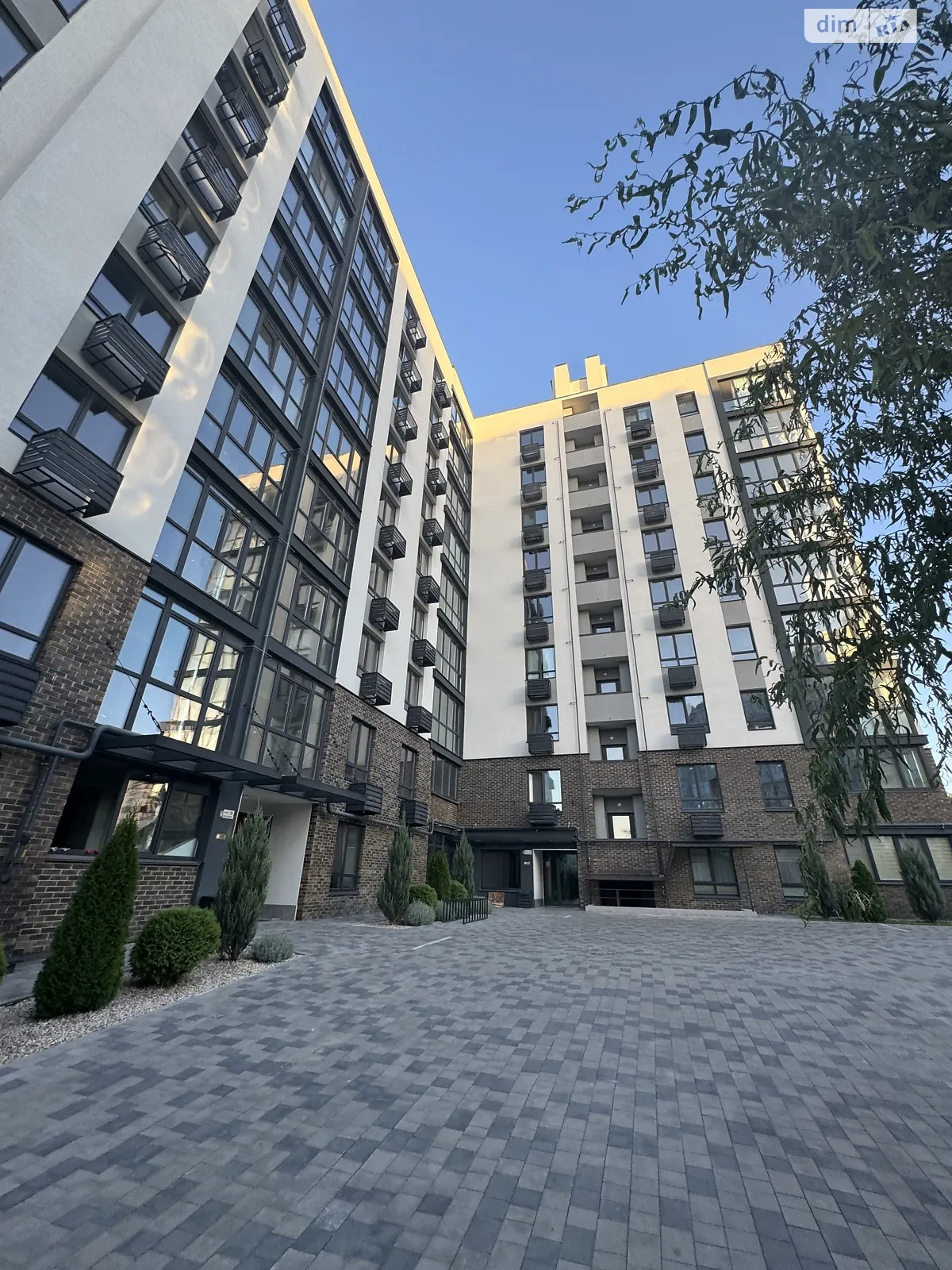 Продается 2-комнатная квартира 64.8 кв. м в Днепре, ул. Різоля(Судца Маршала), 30 - фото 1
