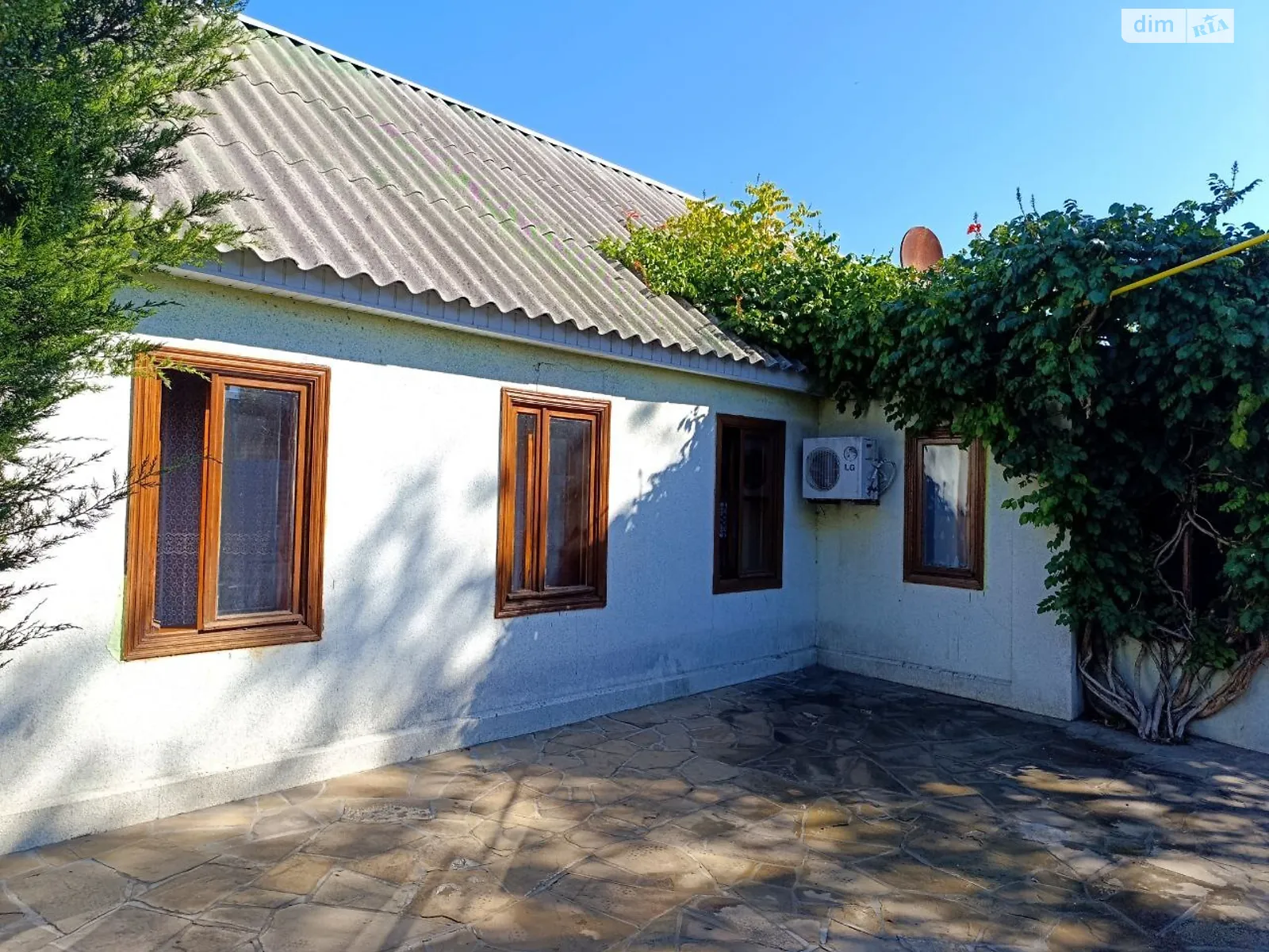 Продается одноэтажный дом 100 кв. м с садом, цена: 44500 $ - фото 1