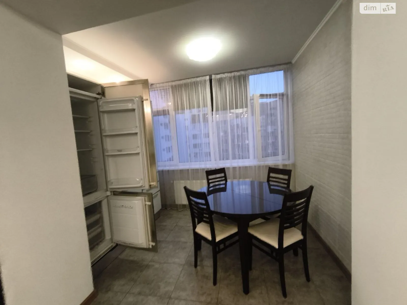 Продается 1-комнатная квартира 85 кв. м в Одессе, ул. Зоопарковая - фото 1